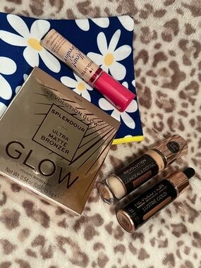 💄Makeup Revolution Contour & Highlight Bundle | All Brand New Unused Products ‼️